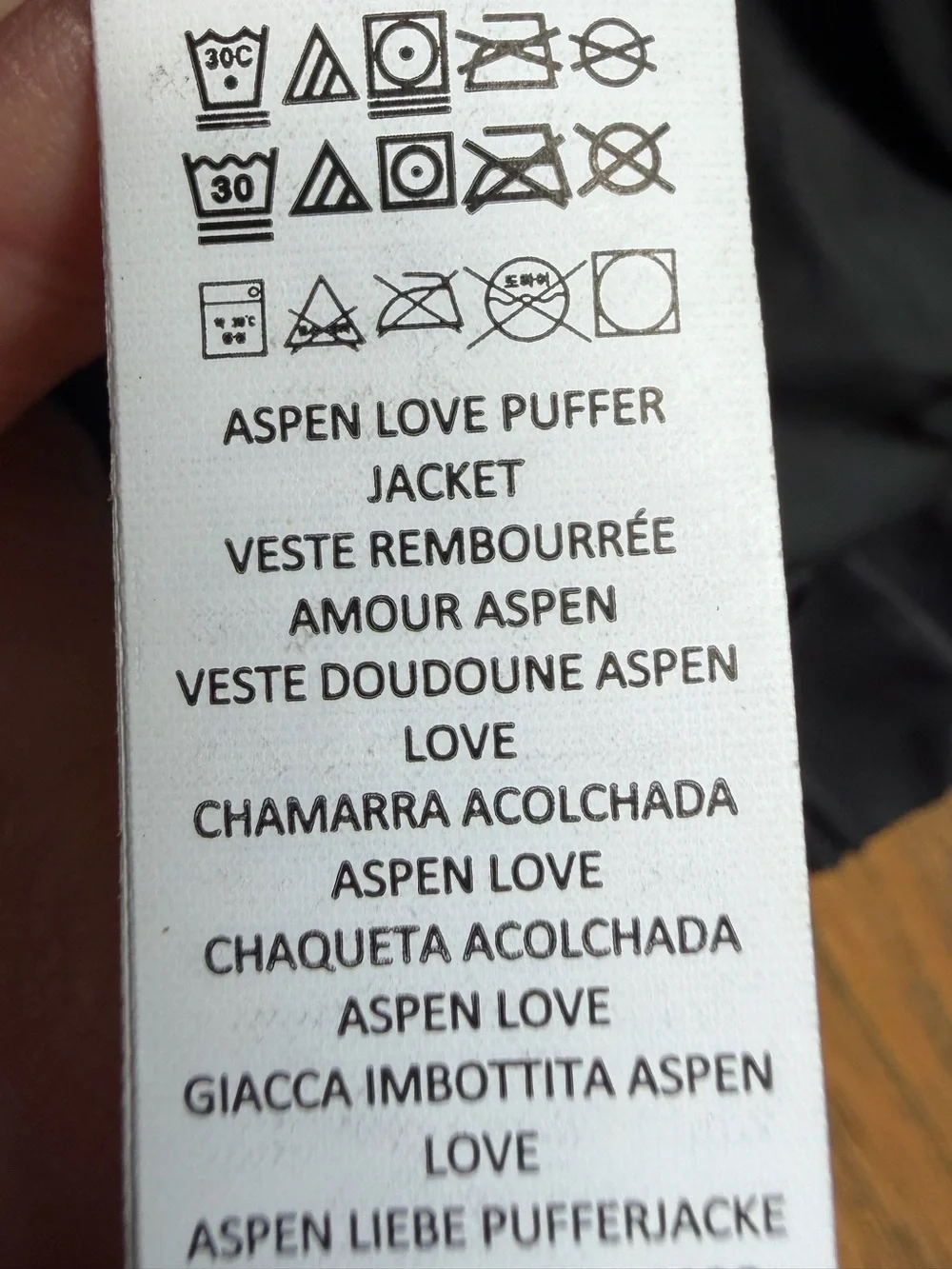 Alo Yoga Aspen Love Puffer Jacket Black size Small